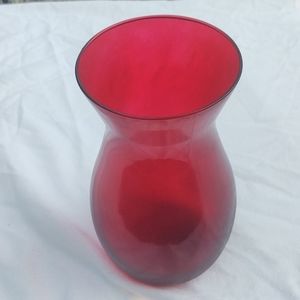 RED VASE ⭐⭐⭐⭐⭐